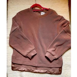 VARLEY — Women’s Sweater in Salmon. Size Medium